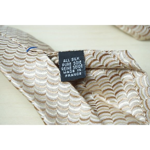 Chopard Gold Copper Fish Scale 100% Silk Tie MAde in France - Picture 8 of 8